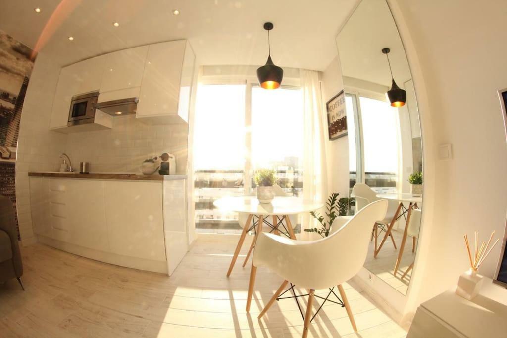 Benalmadena - New Nordic Style & Sunny Studio Extérieur photo